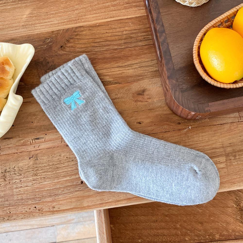 Thickened Women's Mid-Calf Socks Warm Seamless Socks Fashion Bow Knot Socks  for Women Girls