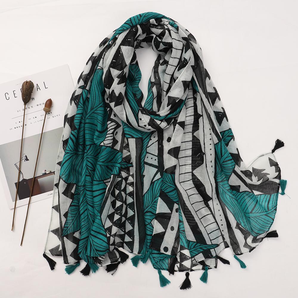 New Fashion Summer Women Scarf Bohemia Flower Beach Hijab Shawls and Wraps Female Foulard Echarpe Designer Pashmina Bandana