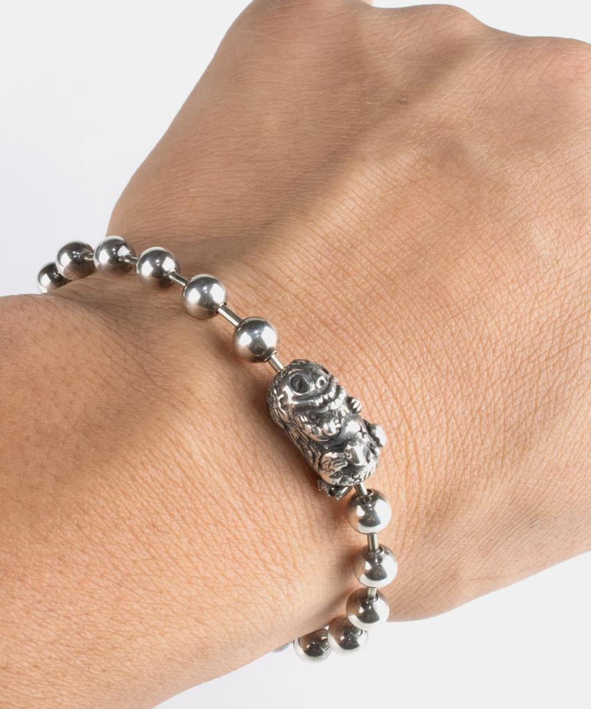 Sheen666 Unknown Creature Ball Chain Silver Bracelet 6Mm
