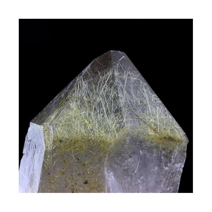 Pierres et Minéraux. Quartz + Rutile. 2022.0 ct. Diamantina, Minas Gerais, Brésil.
