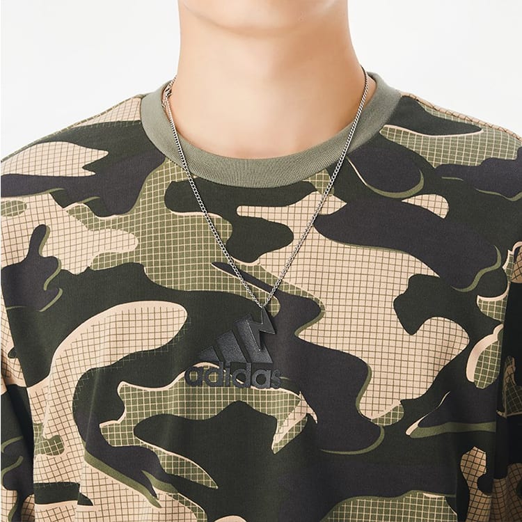 Adidas Sweatshirts Men's Camouflage Crew Neck Moderate Regular GM4472