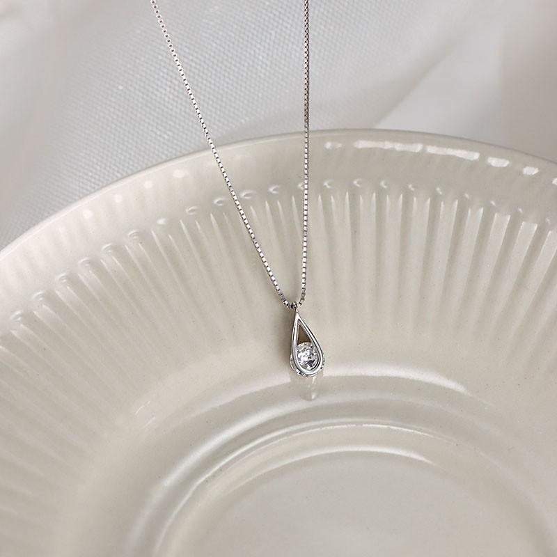 Цирконий Капля воды Ожерелье Женское Летнее Легкое Роскошное Дизайнерское Чувство Геометрическая Ключичная Цепочка Титановая Сталь Ежегодный Прилив
