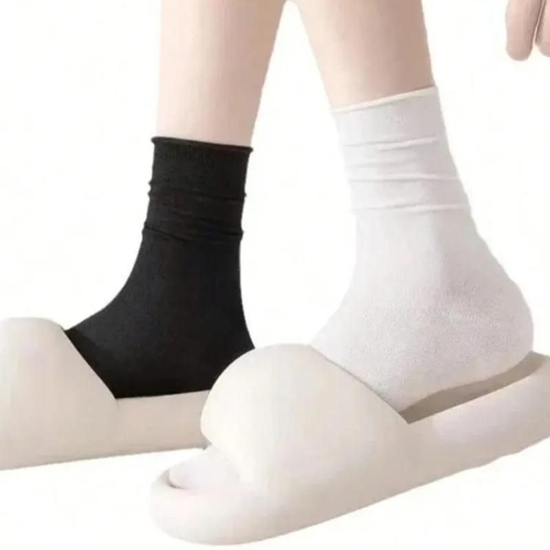 100 Pairs of Disposable Socksfashionable and Versatile, White Solid Colorsoft and Comfortable Lightweight and Breathable Casual