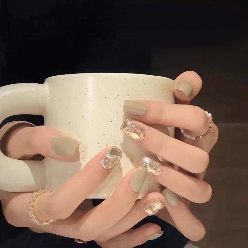 Medium-Long Gradient French White Removable Fake Nail Stickers