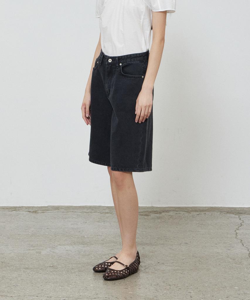 NOTIA Flat Denim Bermuda Pants - Black