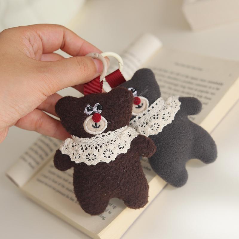 Кавайный кулон в виде маленького медвежонка с красным носом, милый мультяшный брелок в виде мягкой игрушки, очаровательное кольцо для ключей, украшение для подвешивания на рюкзак, шармы для сумки