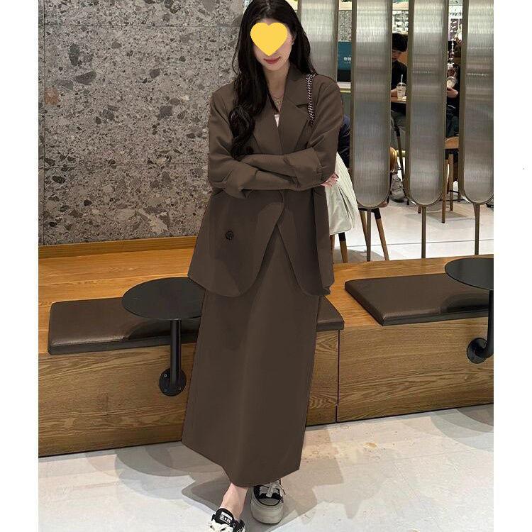 Осень 2025 Свежий Элегантный Костюм-двойка: Костюм: приталенный жакет и юбка миди