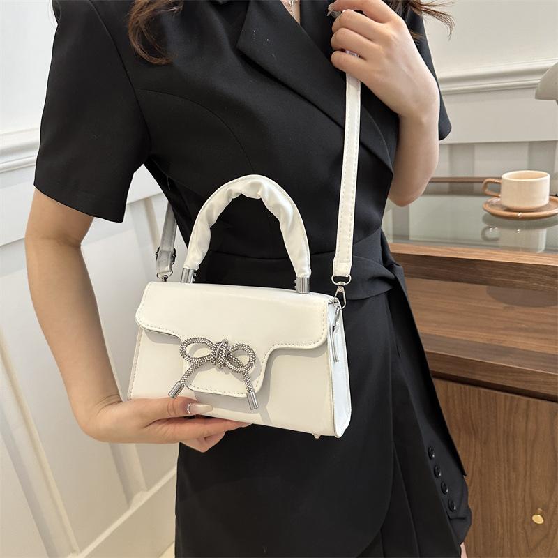 Весенне-летняя модная сумка через плечо на одно плечо, красивая модная сумка, женская новая персонализированная ручная маленькая квадратная сумка