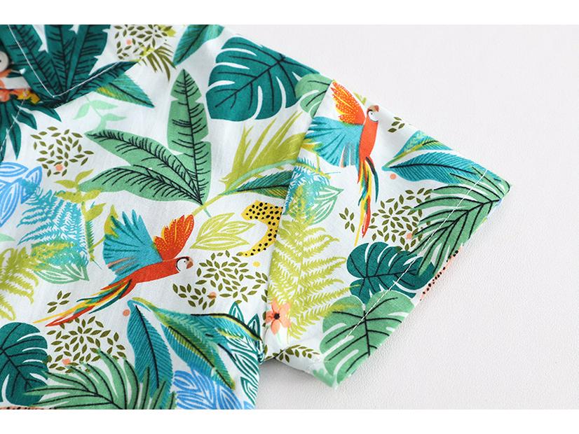 Летний комплект для мальчиков 2023 года: корейская футболка с коротким рукавом и джинсовые шорты