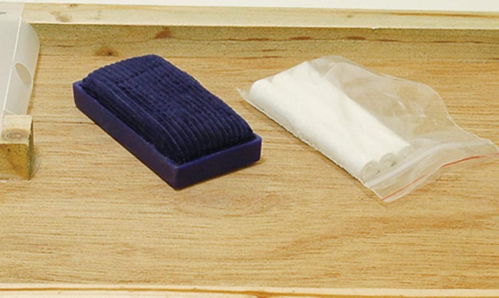 Shinwa Sokutei Blackboard Wooden Horizontal G Construction Case 77078 Name/Construction Location/Constructor 450×600mm