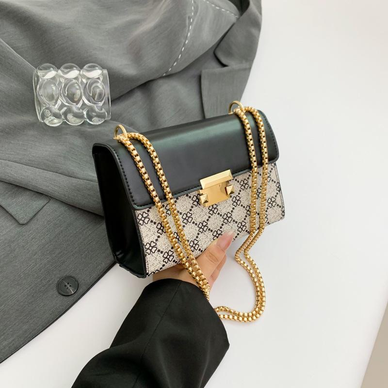 Ретро мода красивая цепочка маленькая квадратная сумка 2024 лето новая популярная простая индивидуальная сумка через плечо женская