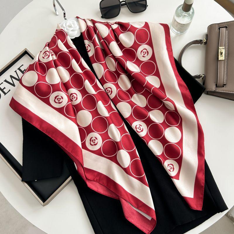 Печатный буквенный высококачественный искусственный шелк женский твил шелковый декоративный женский шелковый шарф