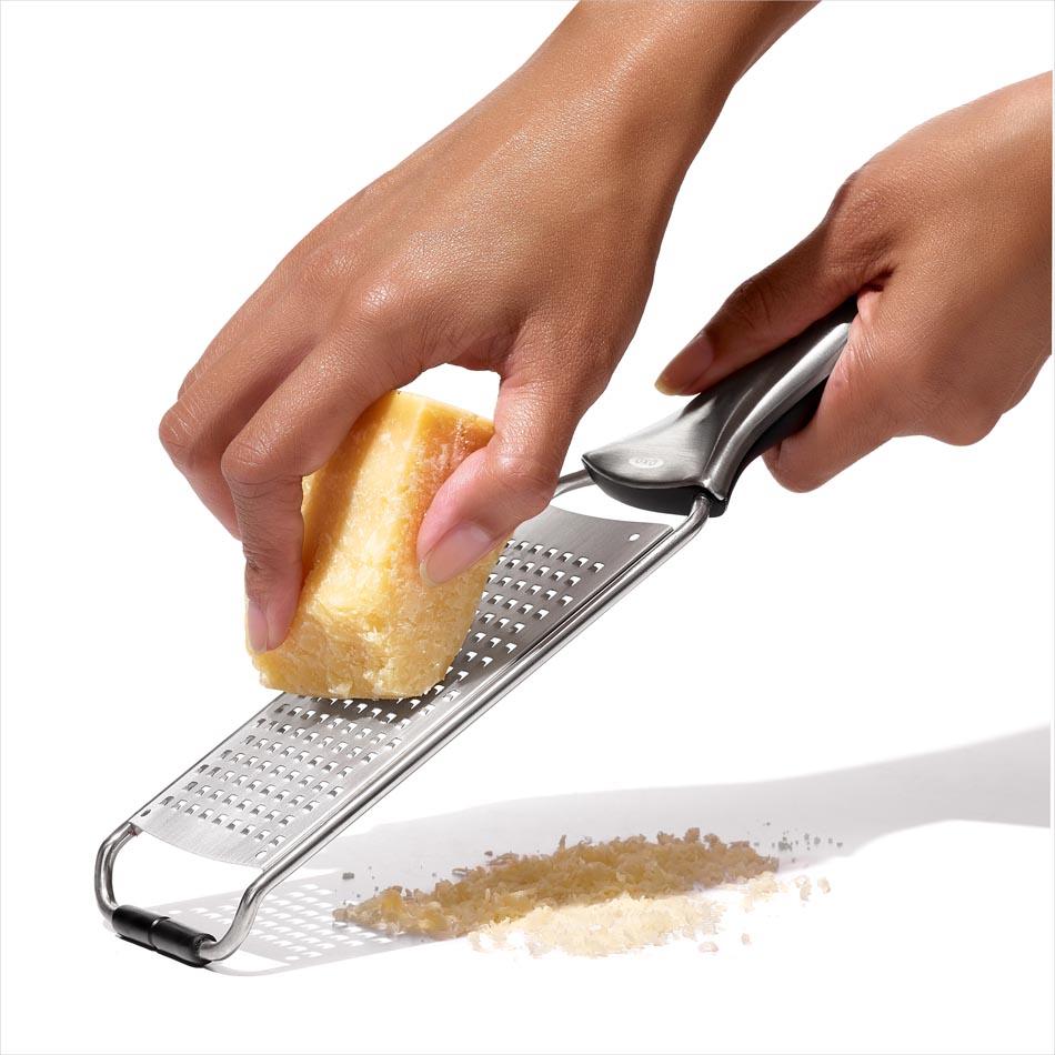 SteeL Oxo steel grater