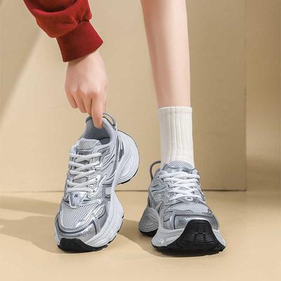 Женская обувь – Кроссовки