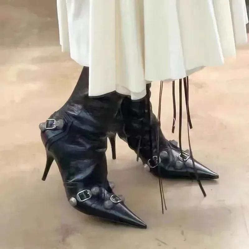 Модные горячие продажи высокие тонкие каблуки ботильоны для женщин металлический декор заклепки бахрома молния с булавками носок мотоциклетные женские ботинки женская обувь