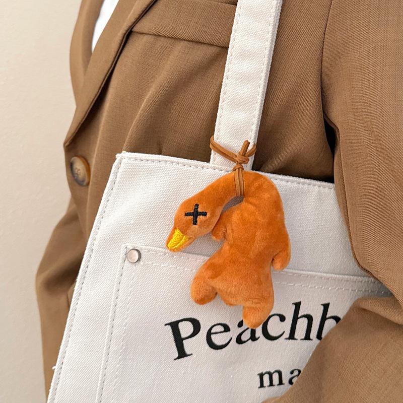 Оптовые Праздничные Подарки Горячий Смешной Гусь Брелок Пищалка Подвеска Мультяшный Рюкзак Подвесной Орнамент Аксессуары Модные Подарки