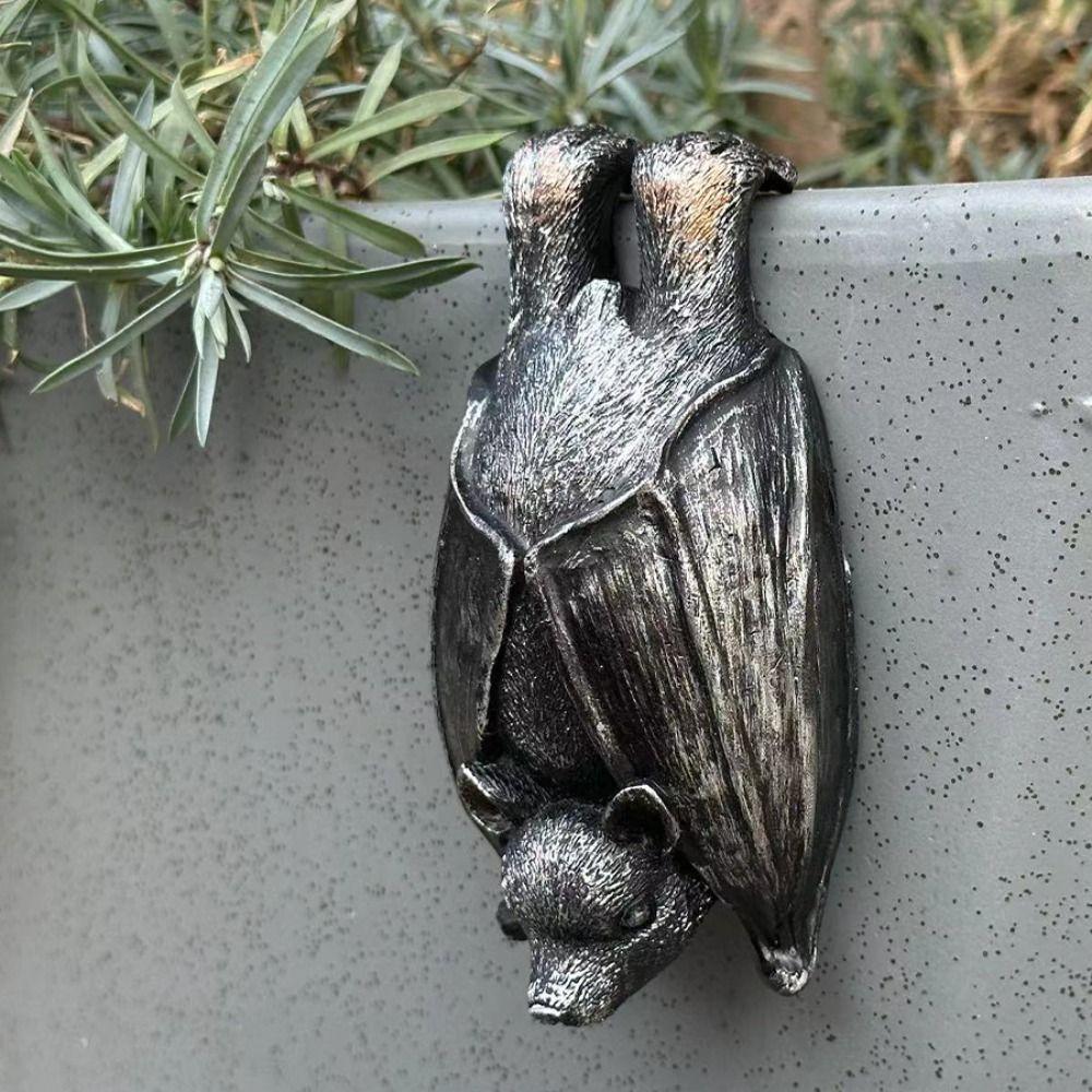 Gothic Bat Sculpture Decoration Exquisite Animal Flowerpot Decoration Bat Pendant Halloween Gift