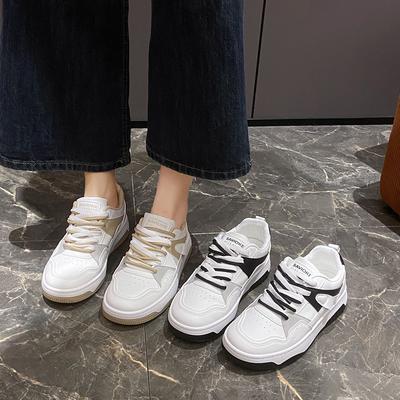 Весенние маленькие белые туфли Новые женские студенческие туфли на платформе с повышением спортивной обуви для сноуборда Повседневные