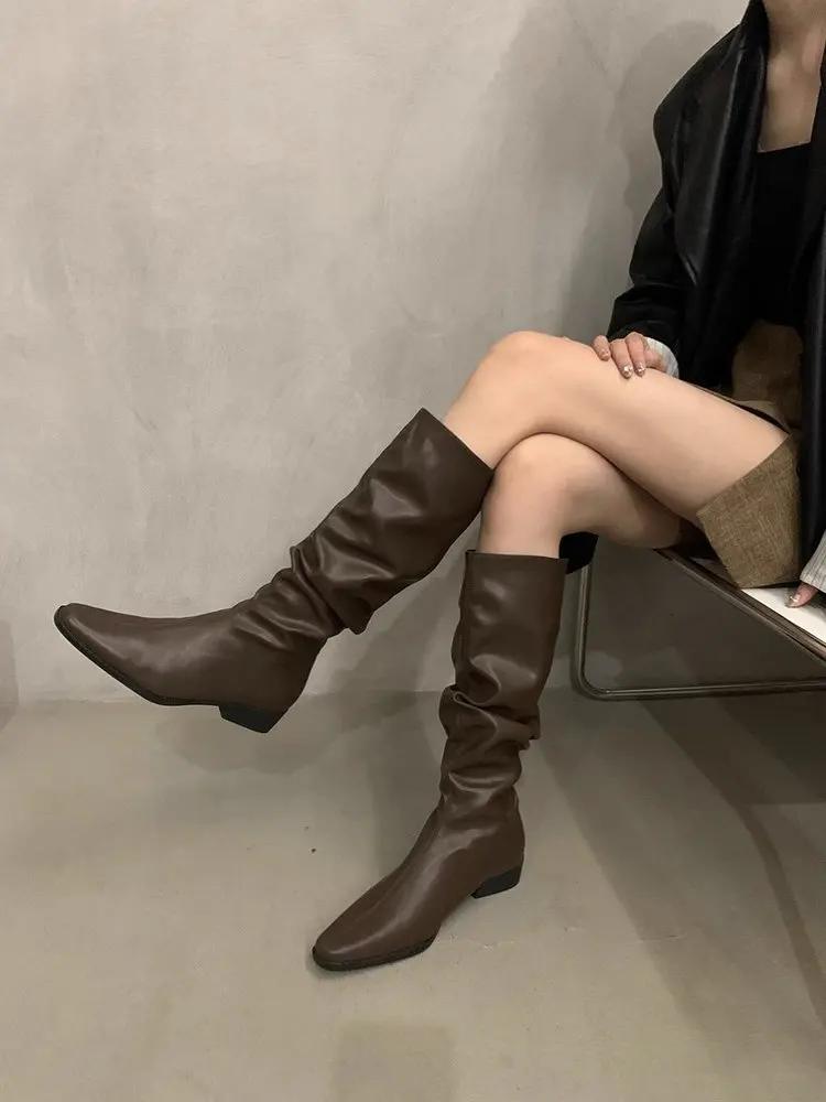 Autumn New Coarse Heel Folded Stacked Middle Leg Fashion Boots for Women with Square Heads and Low Heels