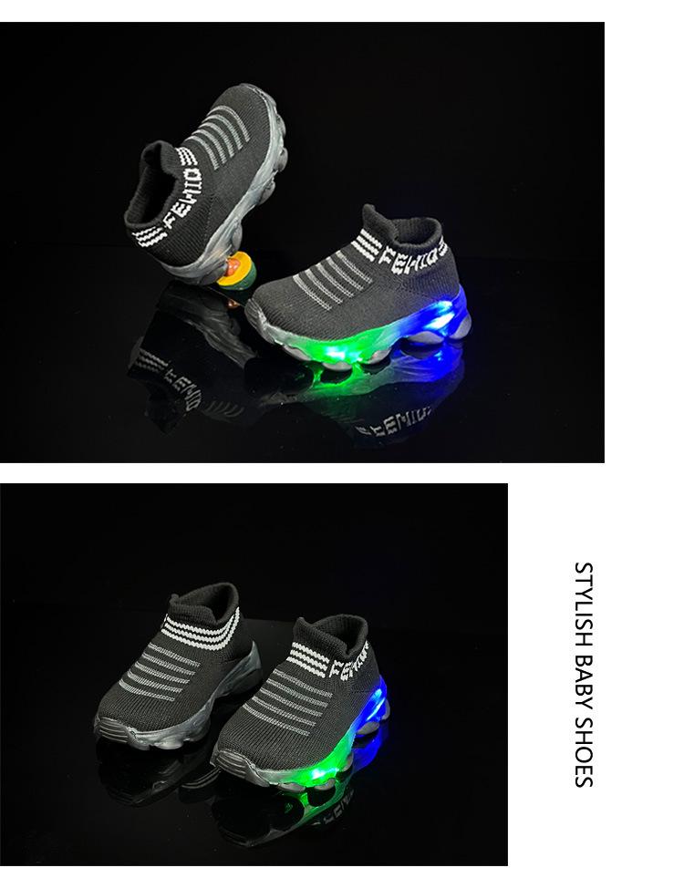 LED Light Breathable Slip-On Knit Sports Shoes for Kids