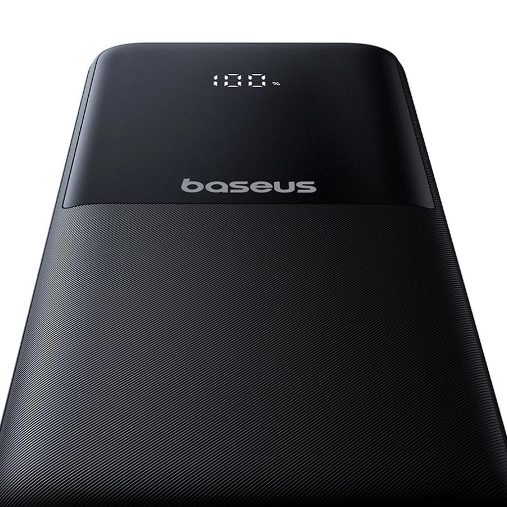 Powerbank 10000mAh 22.5W with Display, USB-C Cables, iPhone Lightning Lipow - Black