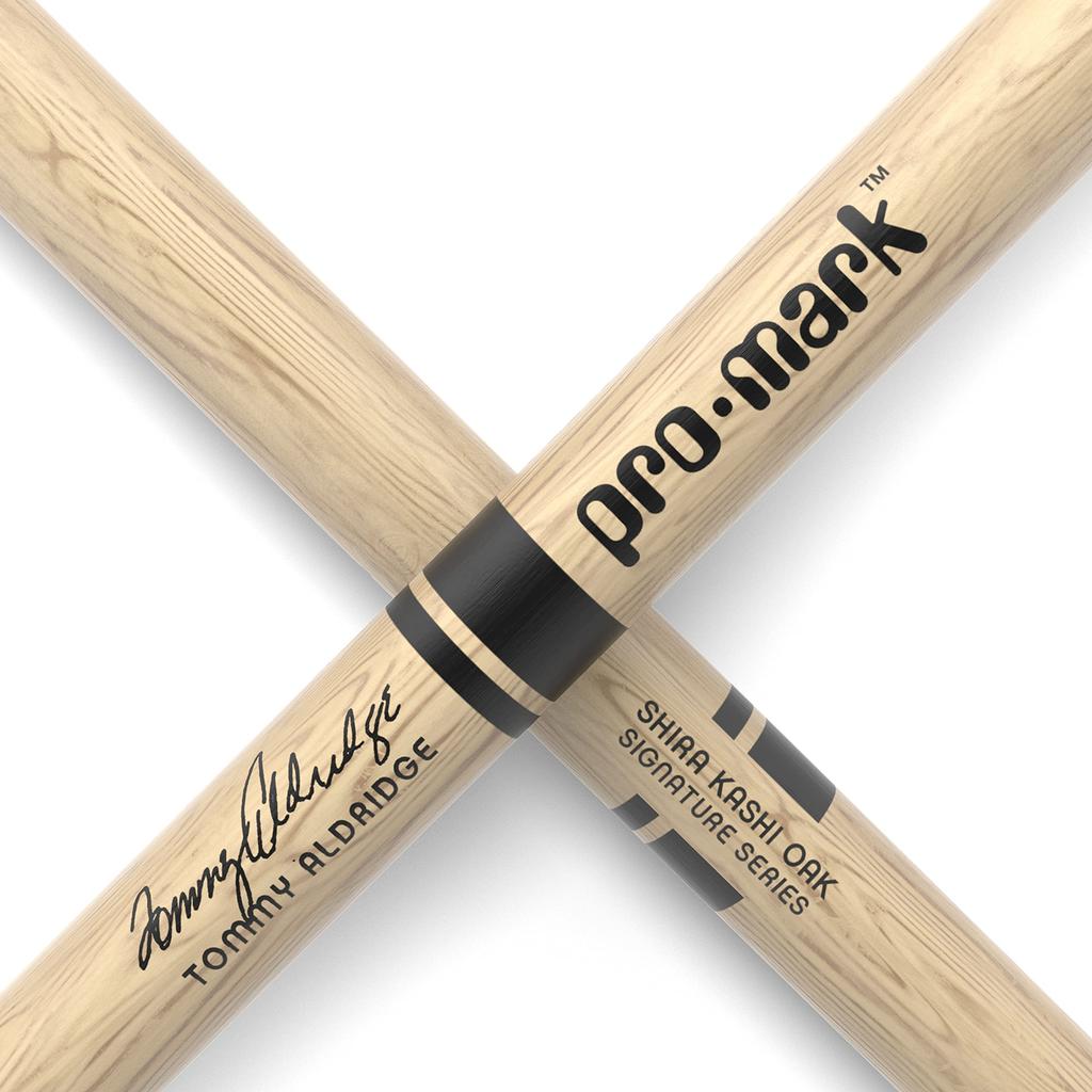 Барабанные палочки PROMARK серии Signature – Модель Томми Олдриджа (Белый дуб, Деревянный наконечник, PW2SW 432 x 16 мм)