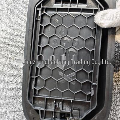 Совместимое основание крышки топливного бака для Mercedes-Benz GLC W253 2016-2020 (Номера деталей: 2536305902, 2536305302)