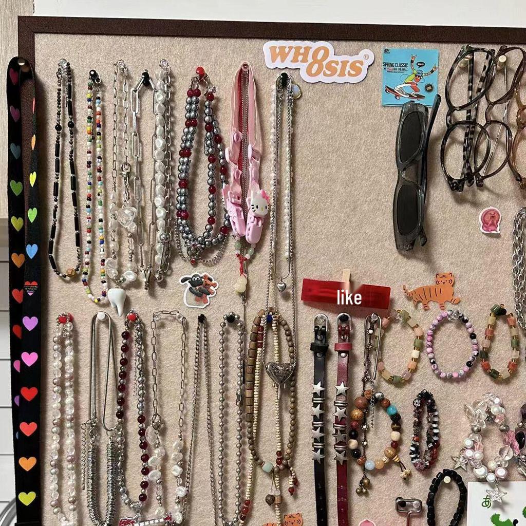 Фетровая фото- и доска для сообщений для стен гостиной