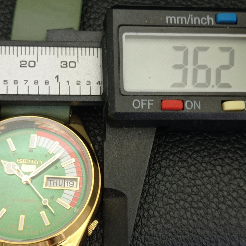 AUTOMATIC VINTAGE REFURBISHED SEIKO 5 6309A JAPAN MENS GREEN WATCH a440822-d
