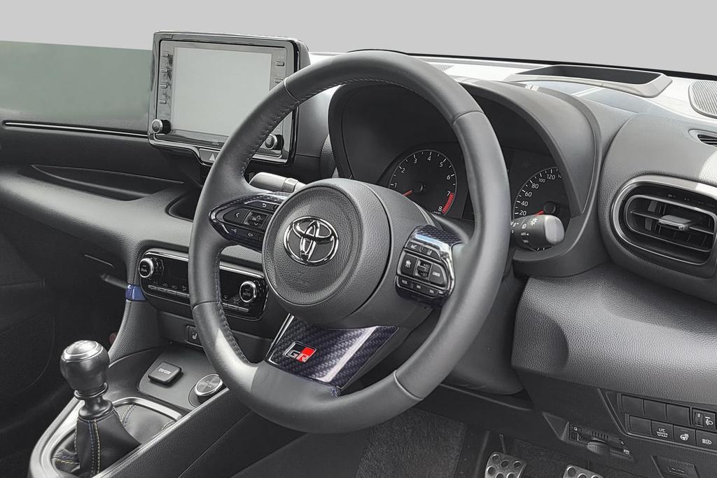 SecondStage Панель рулевого колеса Toyota GR Yaris Цифровое углеволокно T774DCB Комплект, Стиль,