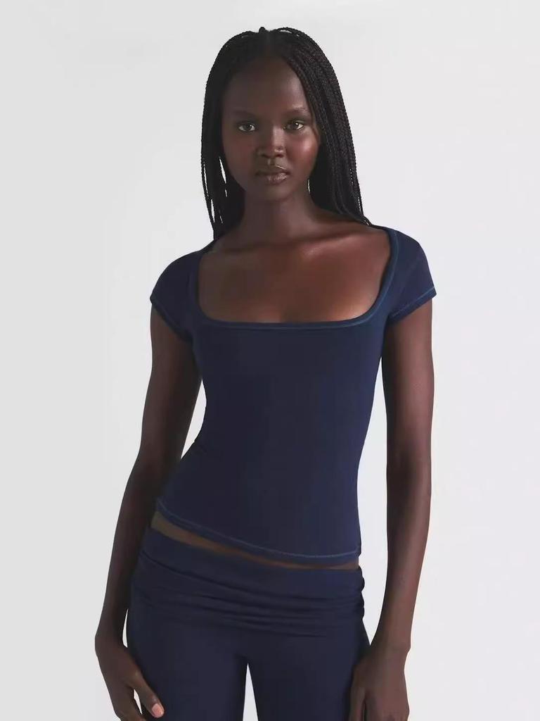 Футболка SKIMS из хлопкового джерси с квадратным вырезом и короткими рукавами