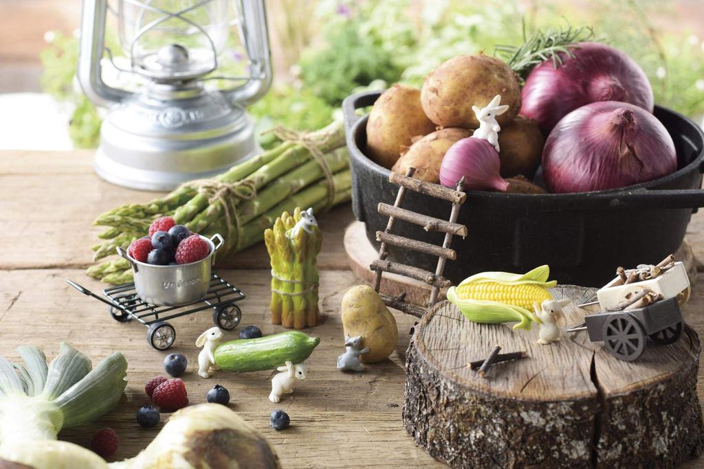 Matsuno Hobby Cute Animal Mascot Figurine, Rabbit and Onion, H6.5 X W5.5 X D4.5cm (Gardening & Interior Decor Series) GM-3834