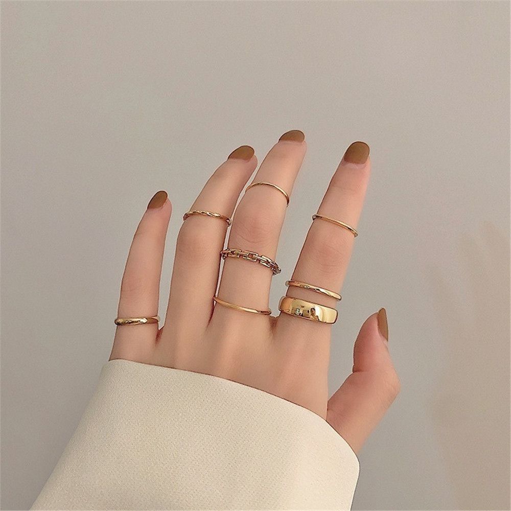 7pcs/Set Punk Retro Hollow Round Women Rings Set Finger Ring Opening Alloy