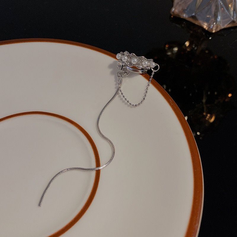 Изящные серьги-клипсы с кисточками, женские серьги-каффы с застежкой, не требующие пирсинга, имитация хряща уха для женщин, модная бижутерия, подарки