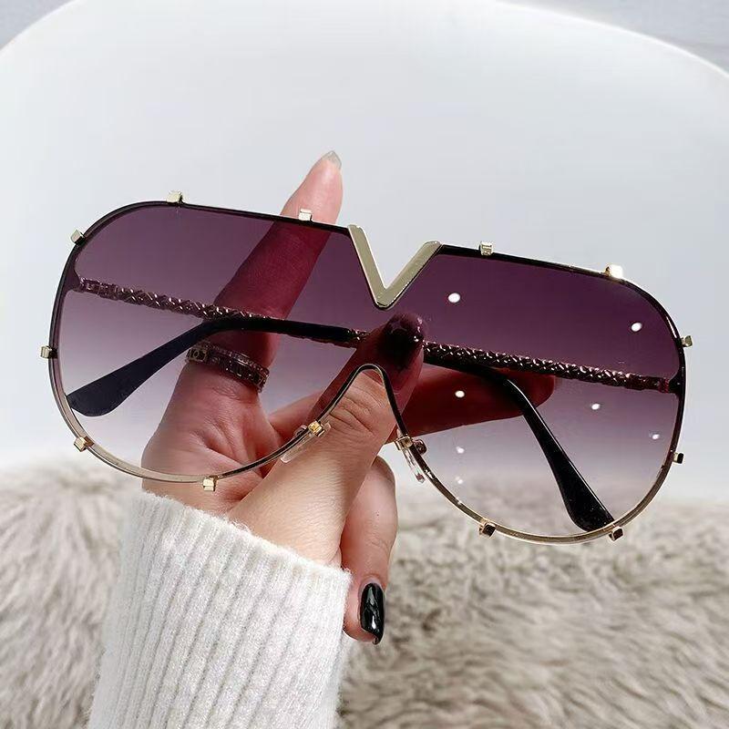Fashion Brand Square Sunglasses For Women Vintage Metal Frame Retro Luxury Designer Female Sun Glasses Trendin Uv400 Eyewear