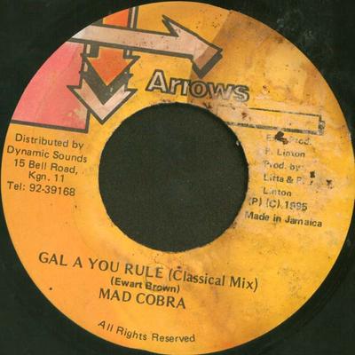 7-дюймовая пластинка MAD COBRA - Gal A You Rule NONE Arrows Records 1995 Ямайка Регги, Ска и Даб Б/У