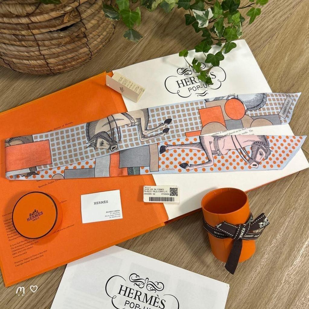 Б/у HERMES Твилли Cavalcadour en Forme Лошадь 2024ОС