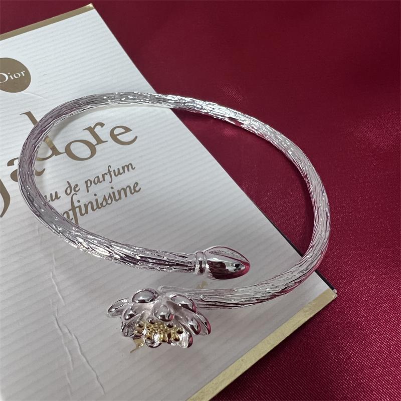 Новое поступление, браслет-манжета из стерлингового серебра 925 пробы в форме лотоса для женщин, ювелирные подарки