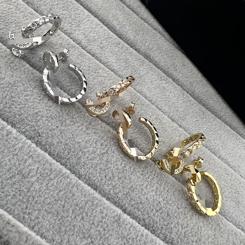 Diamond-Inlaid Rhombus Wave Earrings for Women, Coco Style, High-End, Versatile, Fashionable, Light Luxury Design