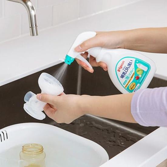 Pigeon Baby Bottle Cleaning Easy Foam Spray Bottle 2 270ml X 1 250ml X 2 Refills No Artificial or (1 & Refills) - + - Colors, Fragrances, Phosphorus.