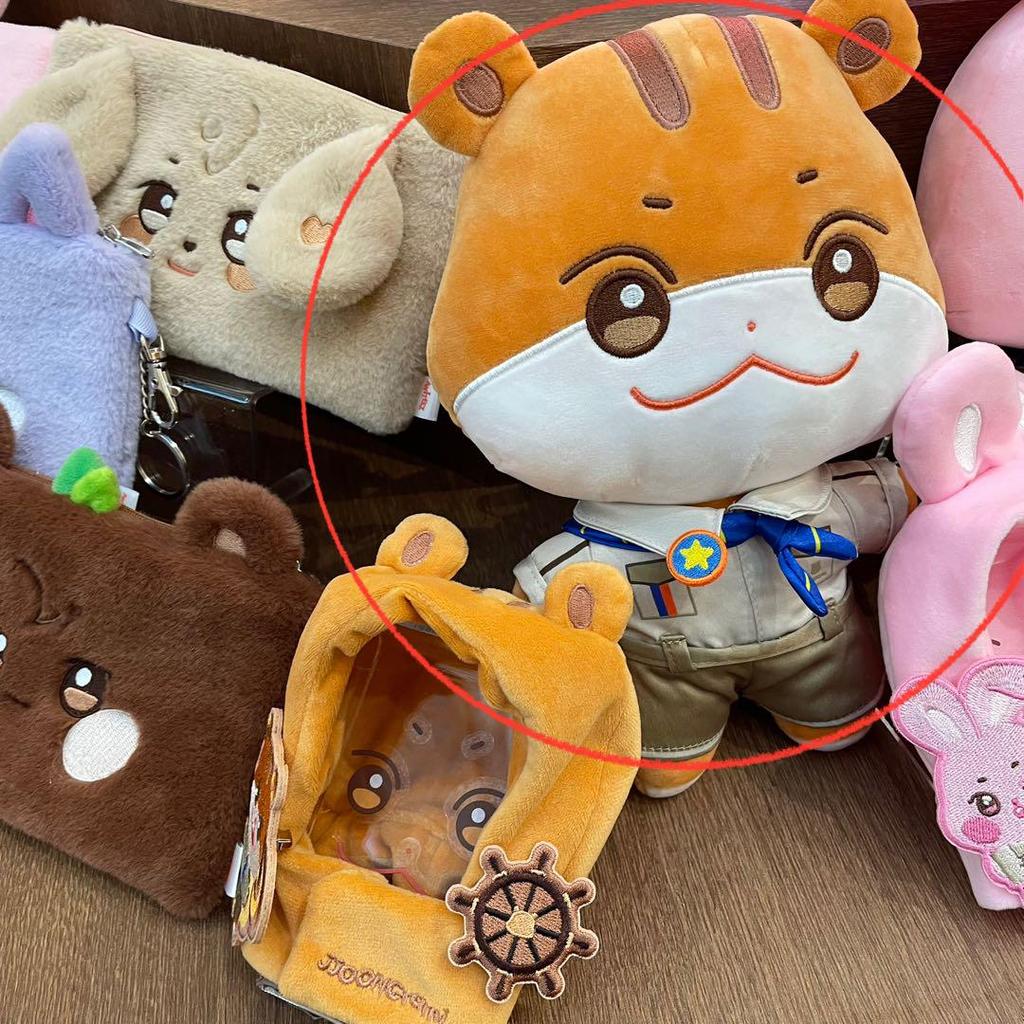 [Б/У] ATEEZ Pop-up Plush Uniform Set с коллекционной карточкой Hongjoong