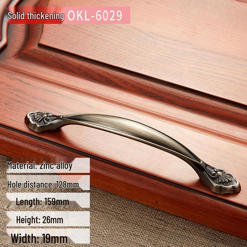 Классические европейские антикварные медные ручки для кухонных шкафов и гардеробов в зеленом и красном цвете