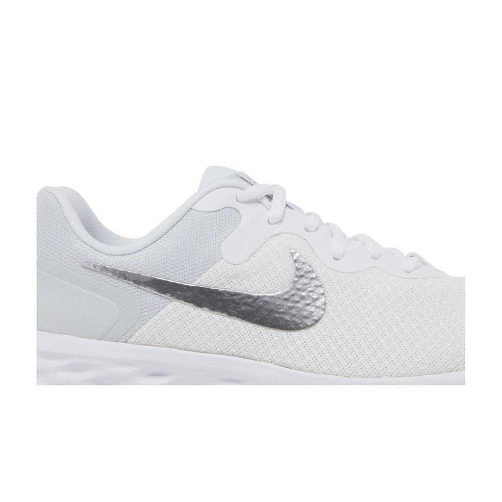 Nike Womens Revolution 6 Next Nature 'White Pure Platinum' (women's sizes) White / Pure Platinum / Metallic Silver Running Shoes DC3729 101