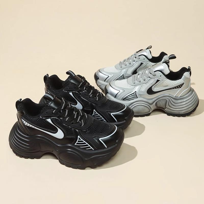 Обувь для папы, новые женские весенне-осенние повседневные серебряные кроссовки на платформе, увеличивающие рост, женская обувь