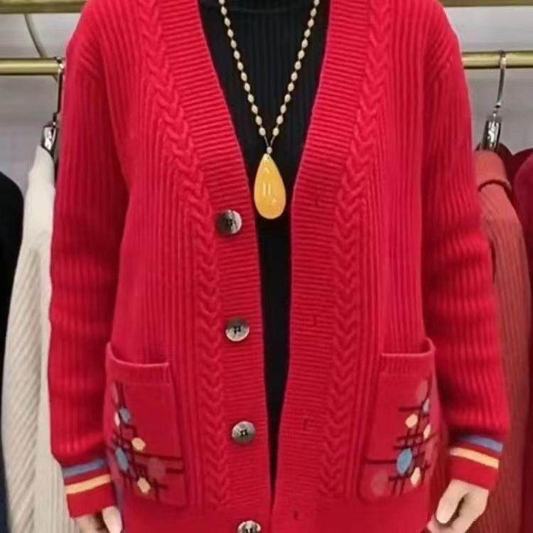 Женский кардиган крупной вязки с двойными карманами, омолаживающий - Весенне-осенняя мода для женщин среднего и пожилого возраста