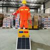 Дорожный манекен Baotong на солнечных батареях для обеспечения безопасности дорожных работ с флагом-командой
