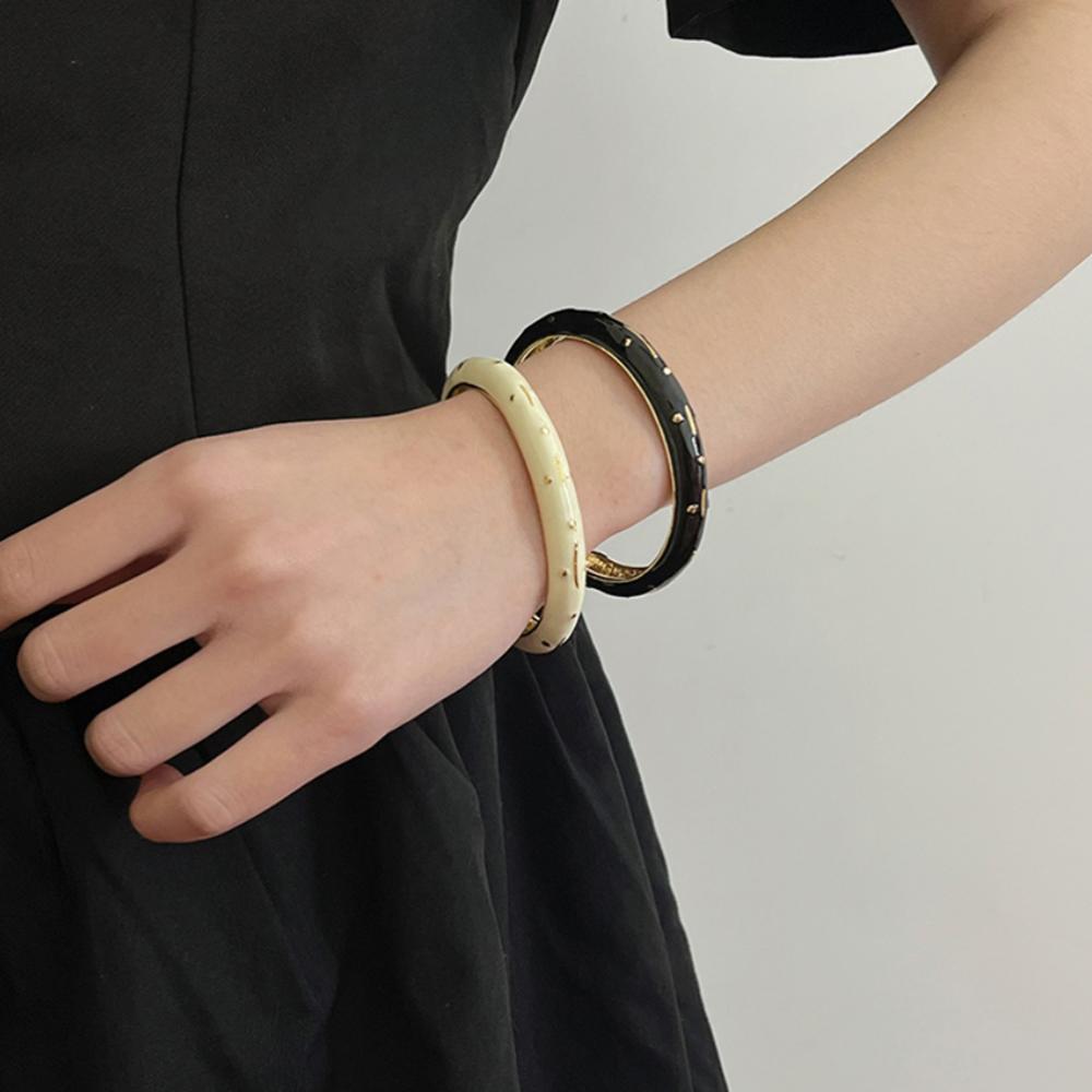 Enamel Retro Opening Bangle French Style Women's Hand Bracelet Simple Woman Cuff Bracelet  Gifts