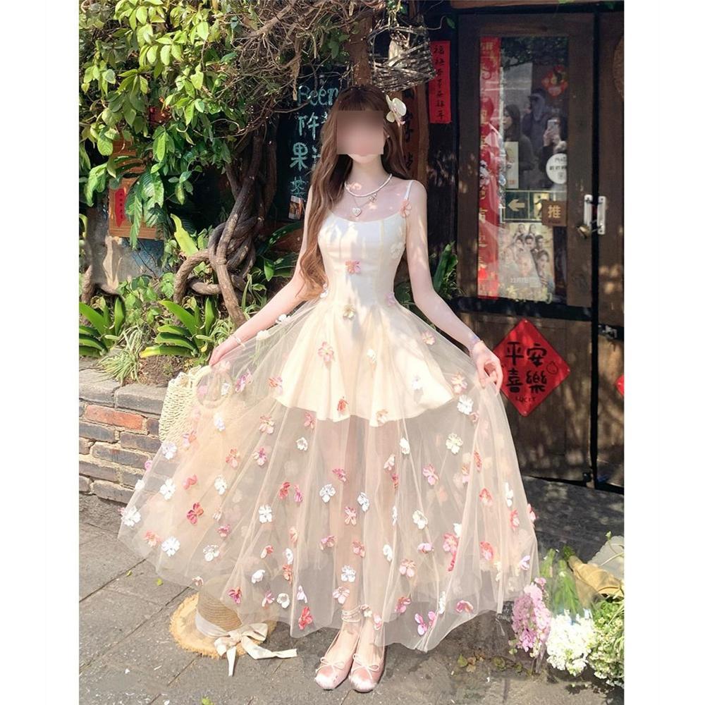 Summer Beautiful Vacation Wind Mesh Princess Fairy Long Skirt French Romantic Three-dimensional Flower Suspender Dress Woman