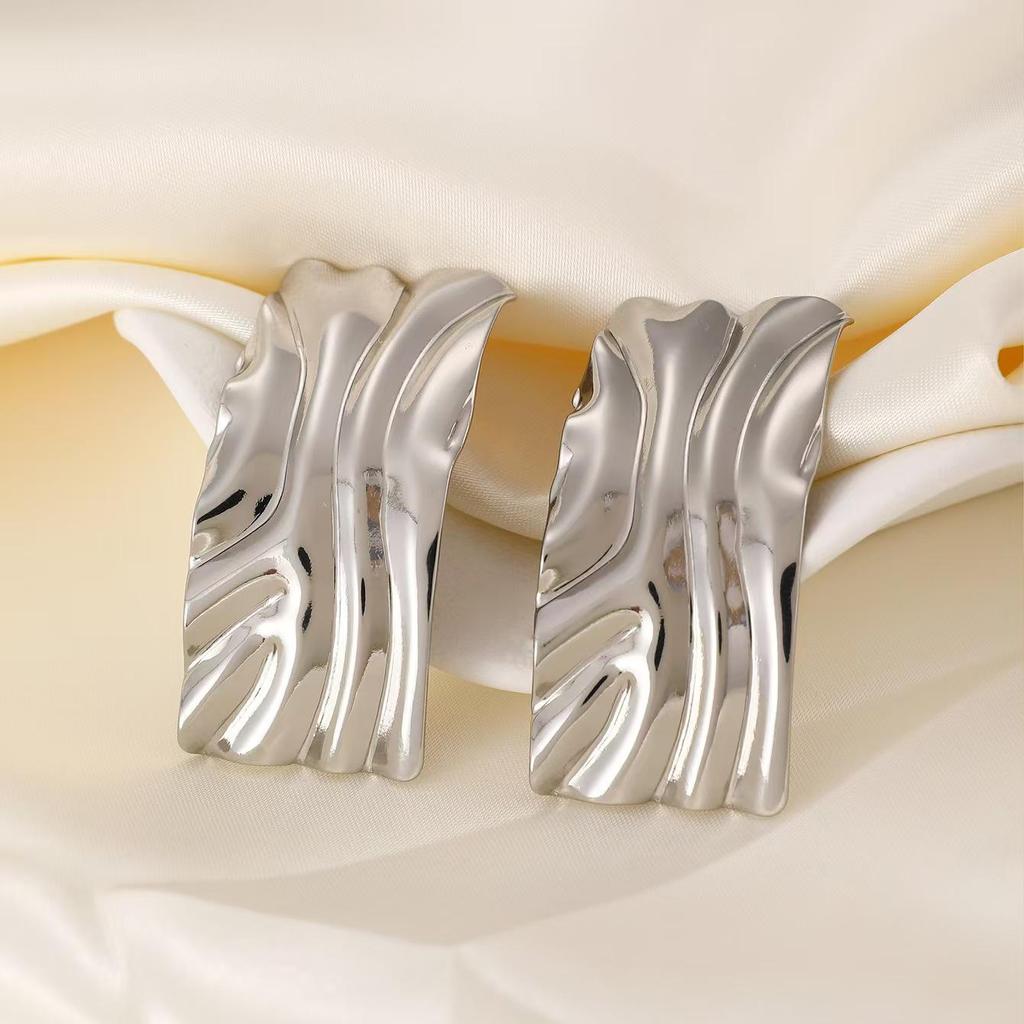 Ретро европейские и американские металлические серьги-гвоздики с холодными каффами для ушей - Простые, гладкие, высококлассная мода.