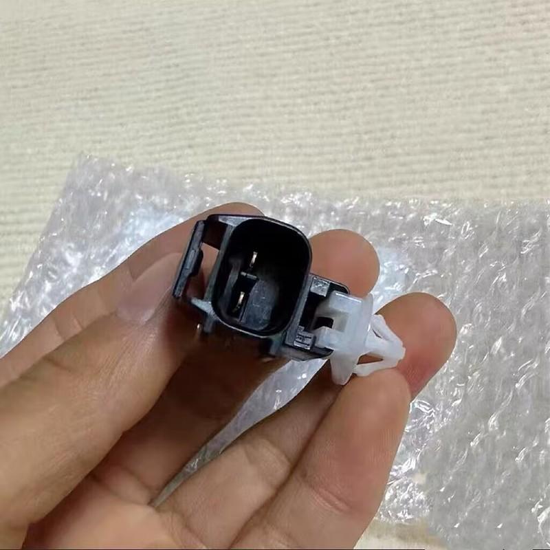 New A/C Air Outdoor Temperature Sensor Q MR320628 For Mitsubishi Outlander ASX Lancer V93 V97 L200 Grandis